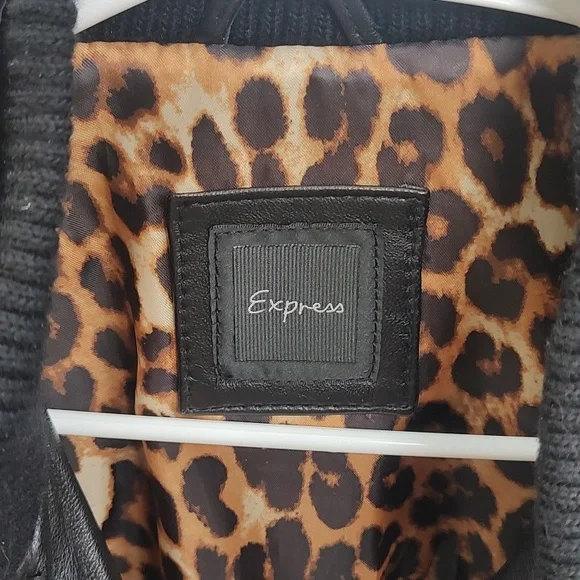 Leather Jacket - Picture 4 of 7